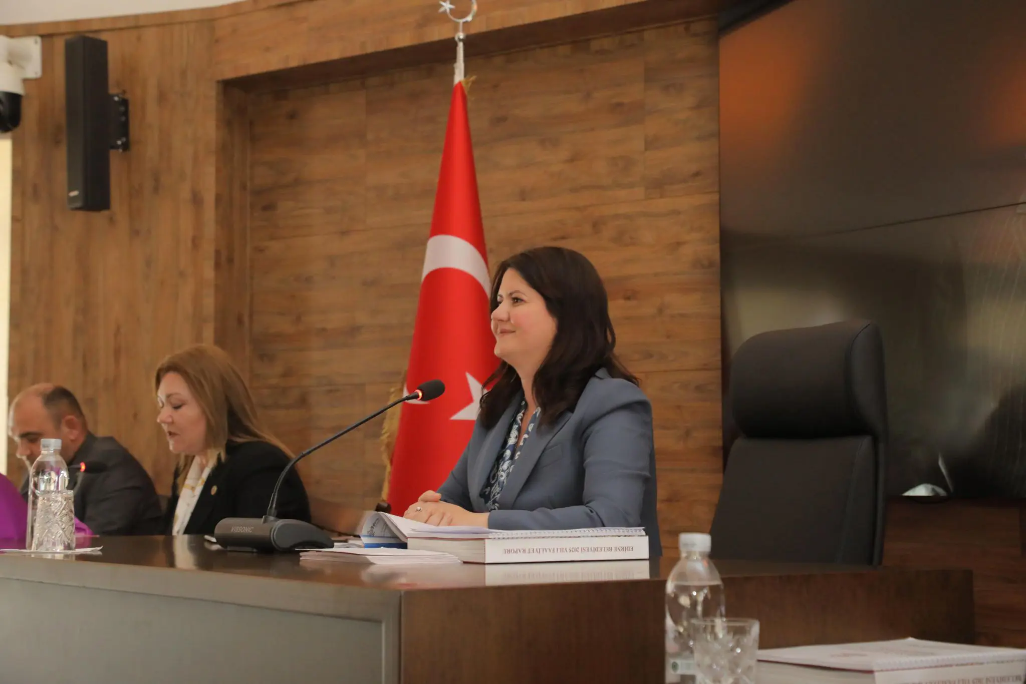 BAŞKAN GENCAN: “BİRLİKTE BAŞARDIK, BİRLİKTE DAHA İLERİYE TAŞIYACAĞIZ” galeri görseli